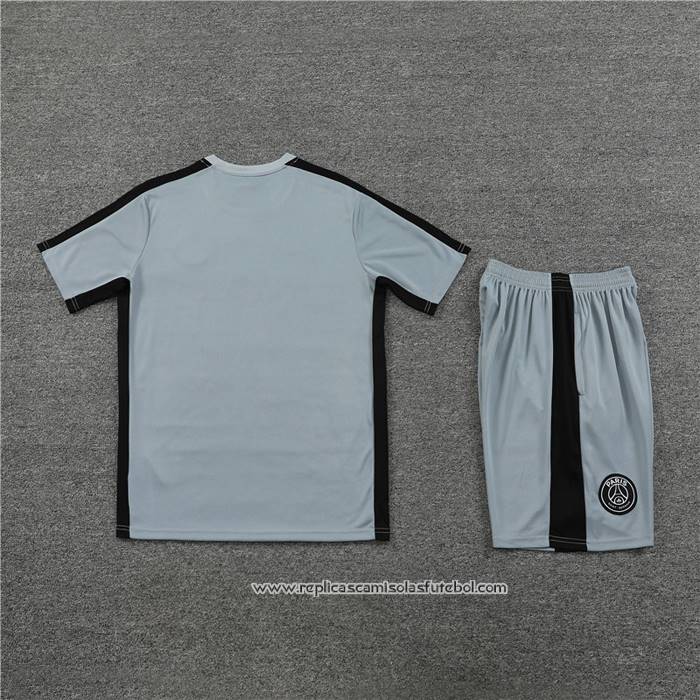 Fato de Treino
 Paris Saint-Germain Jordan 2023-2024 Manga Curta
 Cinza
 - Calcas Curta
